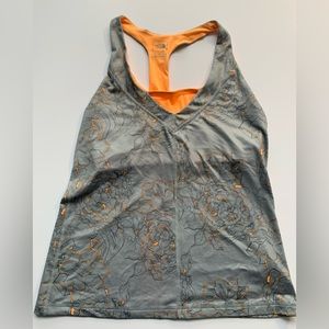 COPY - Womens The North Face Tadasana Gray Floral Printed Sport Tank, size large